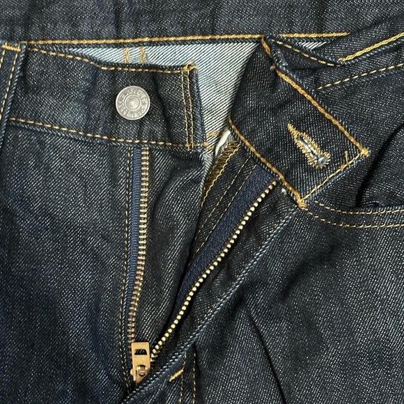 Levi’s Men’s 502 Dark Wash Taper Fit Jeans 33W x 30L - Picture 3 of 8